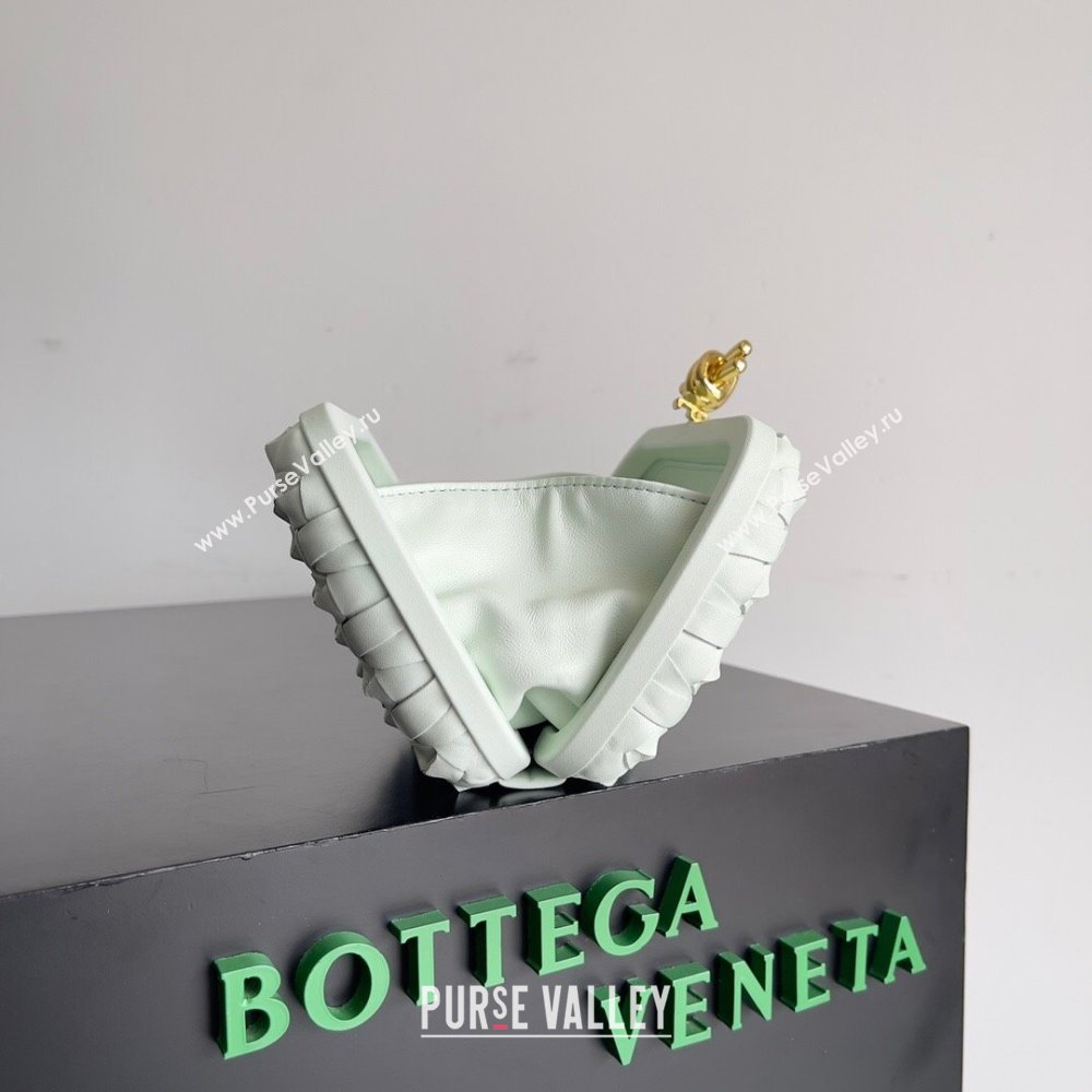 Bottega Veneta Knotted Intreccio leather Knot Minaudiere clutch Bag GLACIER 2023 (misu-23110143)