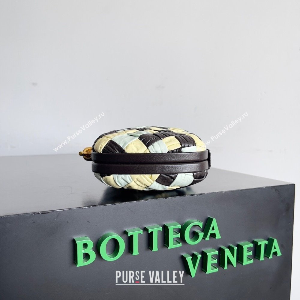 Bottega Veneta Foulard Intreccio leather Knot Minaudiere clutch Bag GLACIER / ICE CREAM / FONDANT 2023 (misu-23110141)