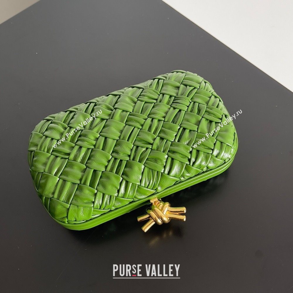Bottega Veneta Foulard Intreccio leather Knot Minaudiere clutch Bag Green 01 2023 (misu-23110124)