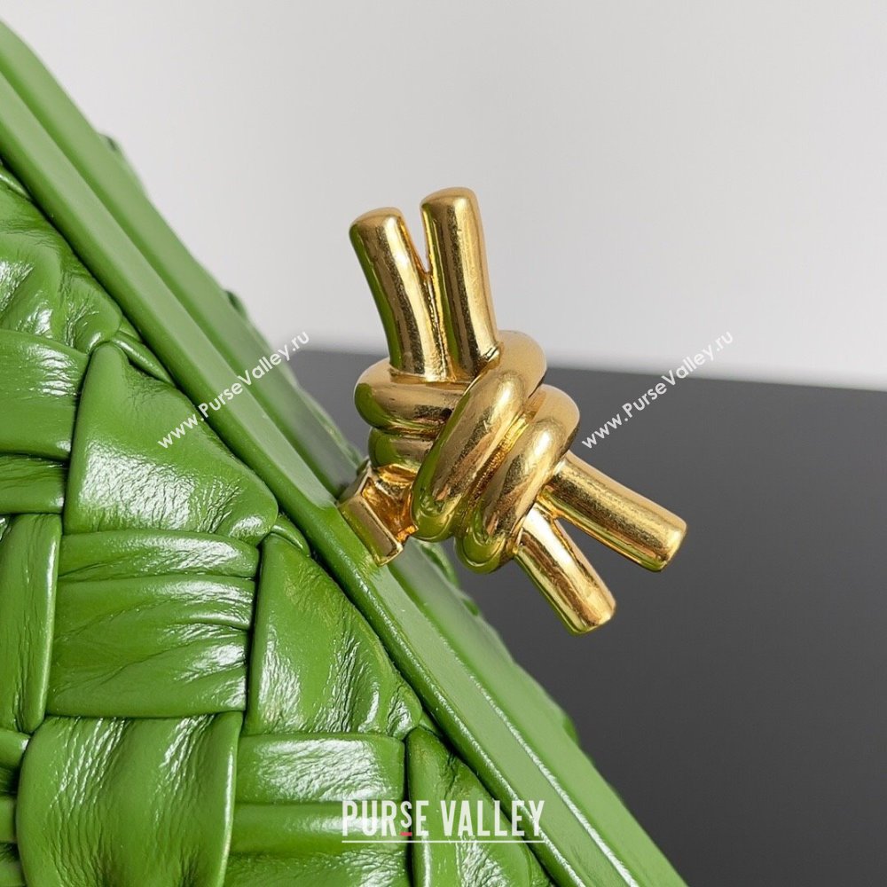 Bottega Veneta Foulard Intreccio leather Knot Minaudiere clutch Bag Green 01 2023 (misu-23110124)