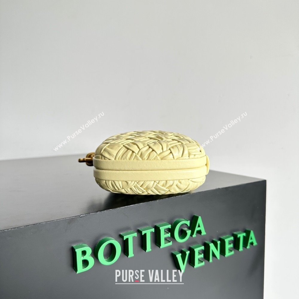 Bottega Veneta Foulard Intreccio leather Knot Minaudiere clutch Bag ICE CREAM 2023 (misu-23110126)