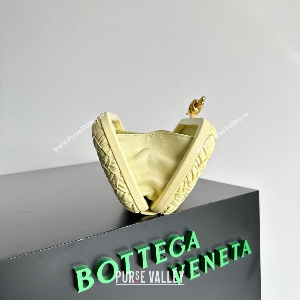 Bottega Veneta Foulard Intreccio leather Knot Minaudiere clutch Bag ICE CREAM 2023 (misu-23110126)