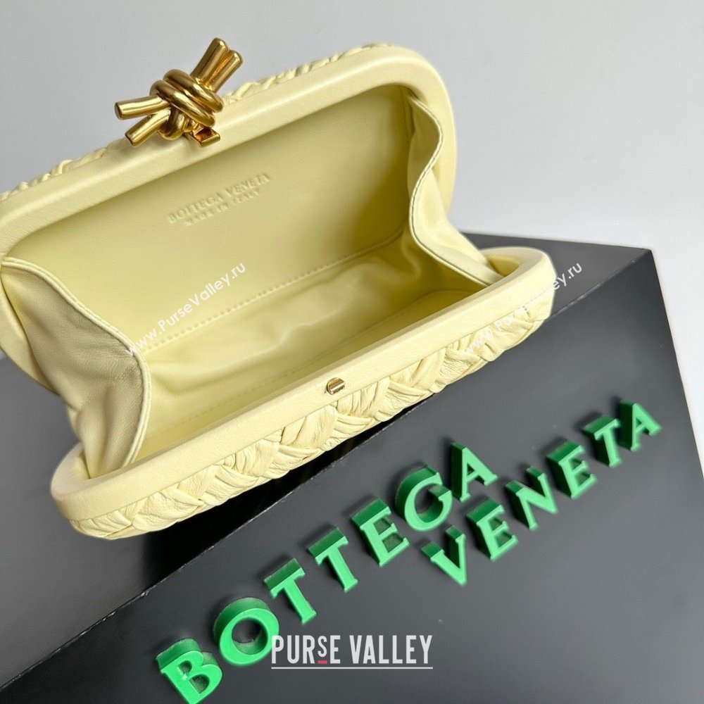 Bottega Veneta Foulard Intreccio leather Knot Minaudiere clutch Bag ICE CREAM 2023 (misu-23110126)