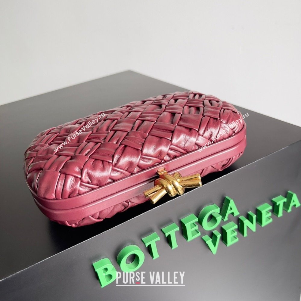 Bottega Veneta Foulard Intreccio leather Knot Minaudiere clutch Bag Burgundy 2023 (misu-23110128)