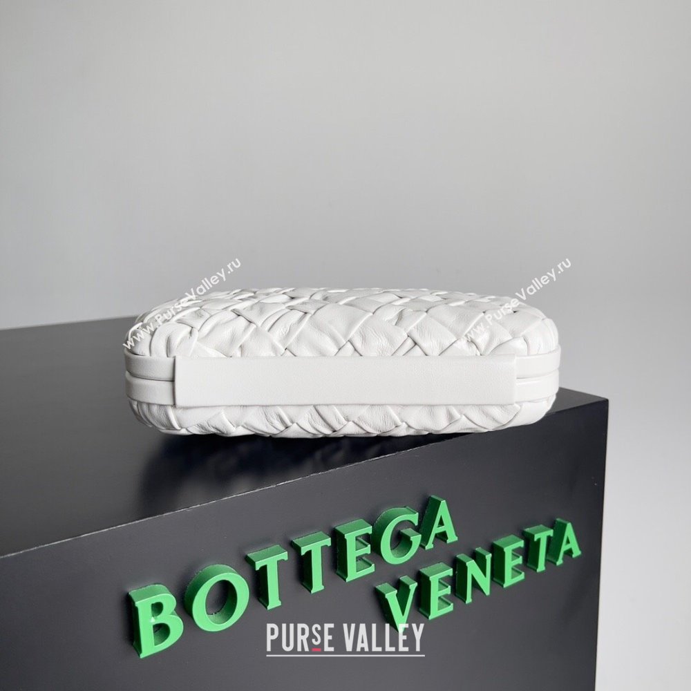 Bottega Veneta Foulard Intreccio leather Knot Minaudiere clutch Bag White 2023 (misu-23110129)
