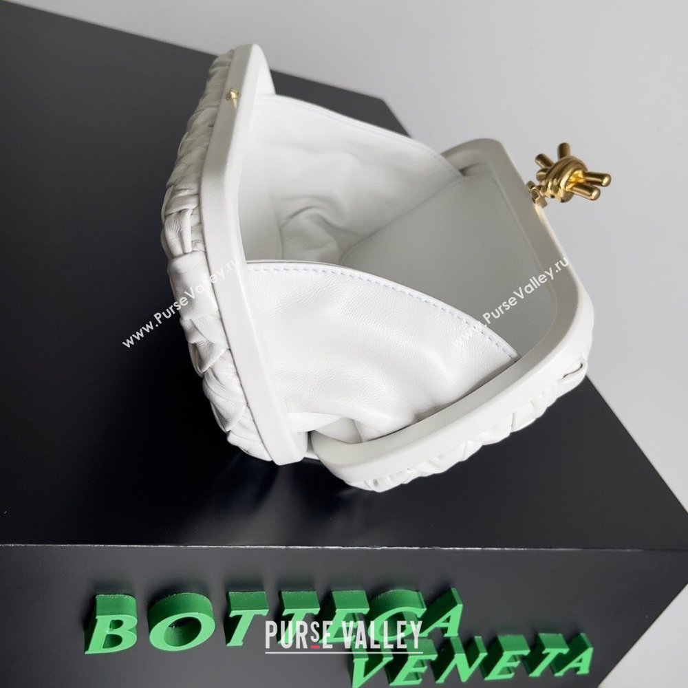 Bottega Veneta Foulard Intreccio leather Knot Minaudiere clutch Bag White 2023 (misu-23110129)