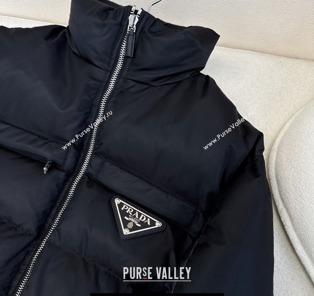 Prada Oversized Re-Nylon down jacket Black 2023 (milan-23110739)