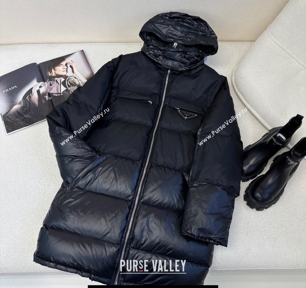 Prada Oversized Re-Nylon down jacket Black 2023 (milan-23110739)