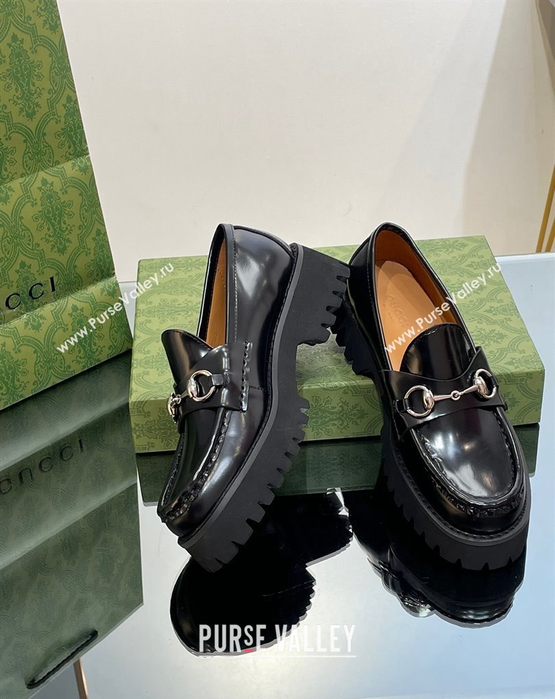 Gucci Womens loafer with Horsebit 764211 in Leather Black 2023 (modeng-23110901)