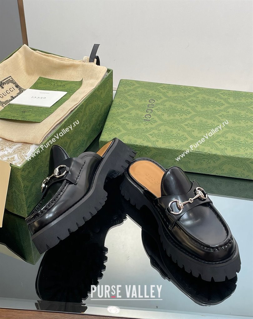 Gucci Womens Horsebit loafer slipper in Leather Black 2023 (modeng-23110904)