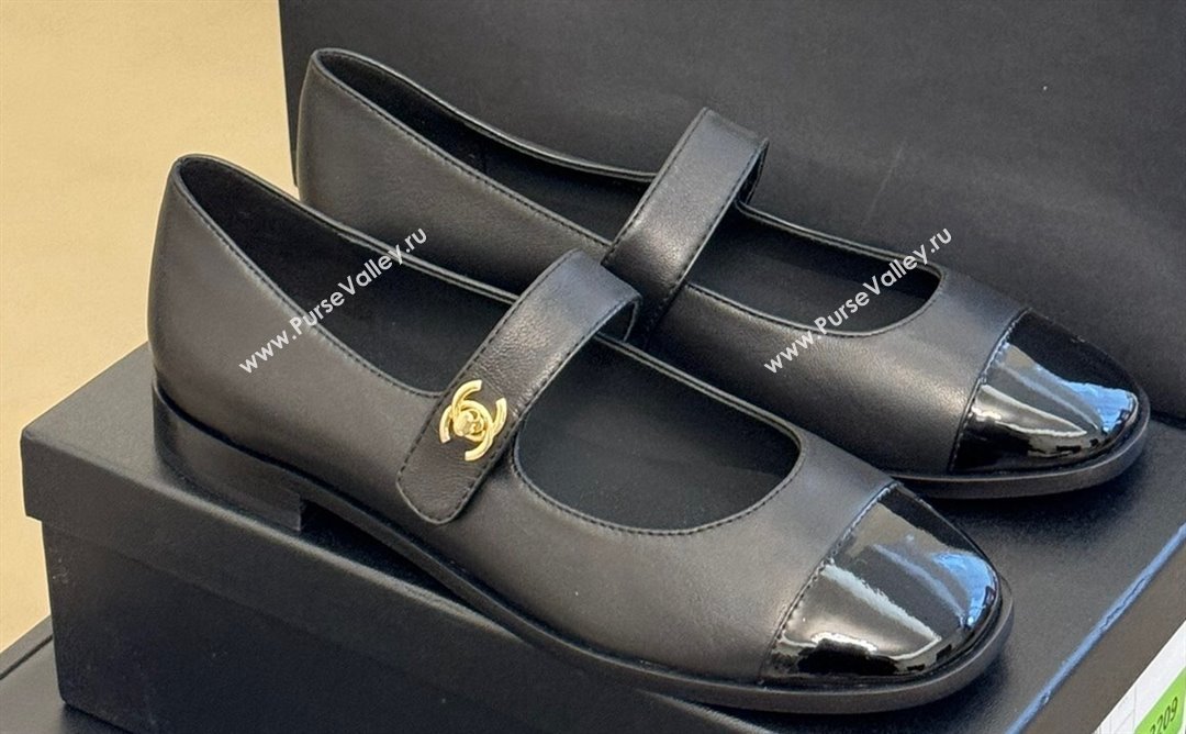 Chanel Lambskin and Patent Calfskin Mary Janes G45280 Black 2023 (kaola-23111103)