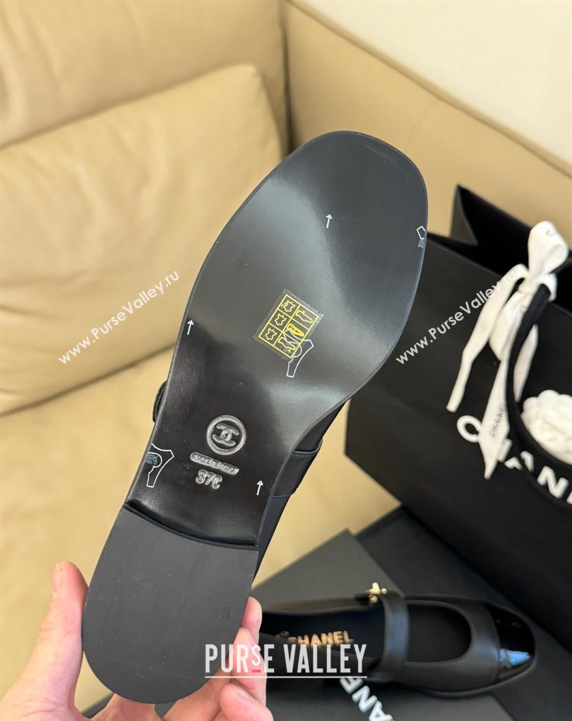 Chanel Lambskin and Patent Calfskin Mary Janes G45280 Black 2023 (kaola-23111103)