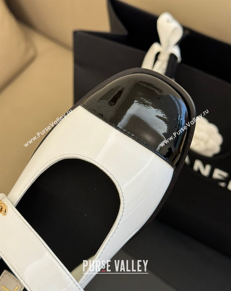 Chanel Patent Calfskin Mary Janes G45280 White/Black 2023 (kaola-23111102)