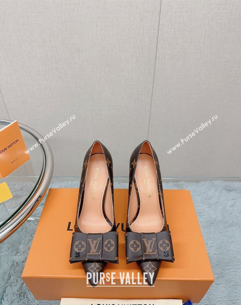 Louis Vuitton Heel 9.5cm Blossom Pumps with Bow Monogram Canvas 2023 (modeng-23111409)