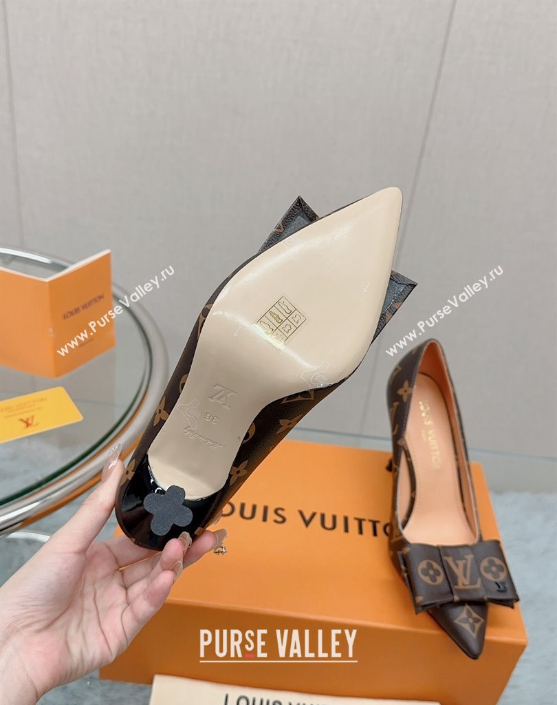 Louis Vuitton Heel 9.5cm Blossom Pumps with Bow Monogram Canvas 2023 (modeng-23111409)