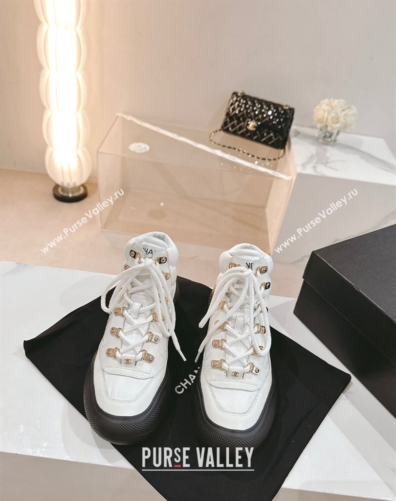 Chanel Calfskin Coco Neige Sneakers G45337 09 2023 (upin-23111409)