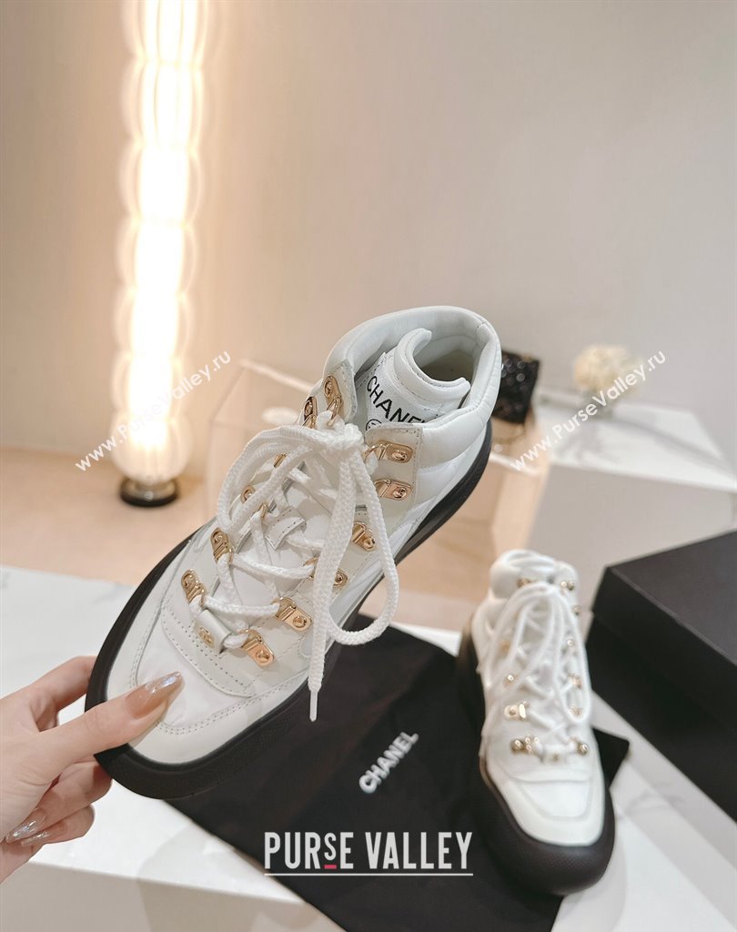 Chanel Calfskin Coco Neige Sneakers G45337 09 2023 (upin-23111409)