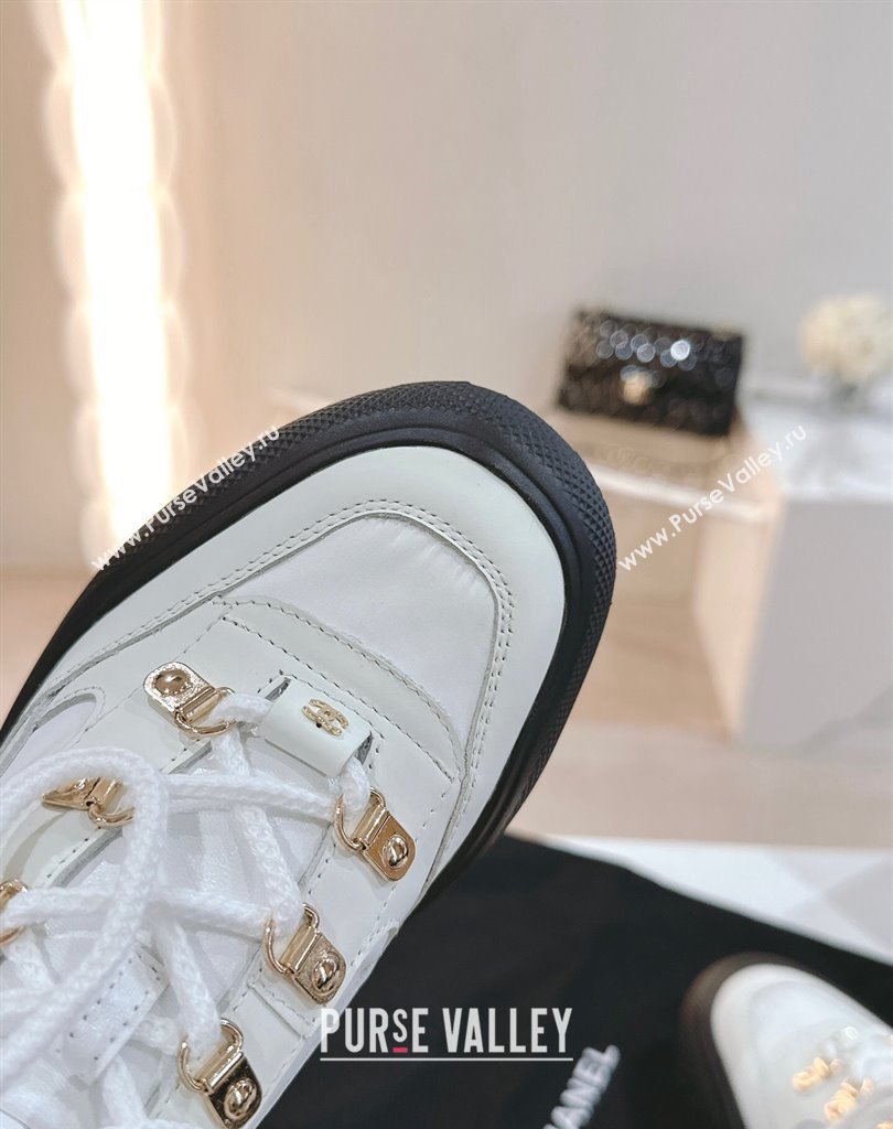 Chanel Calfskin Coco Neige Sneakers G45337 09 2023 (upin-23111409)