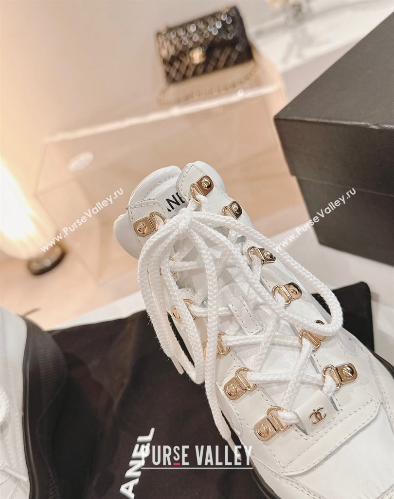 Chanel Calfskin Coco Neige Sneakers G45337 09 2023 (upin-23111409)