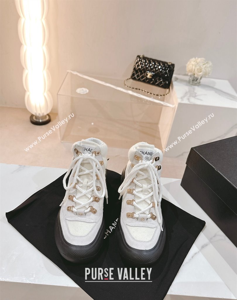 Chanel Calfskin Coco Neige Sneakers G45337 12 2023 (upin-23111412)