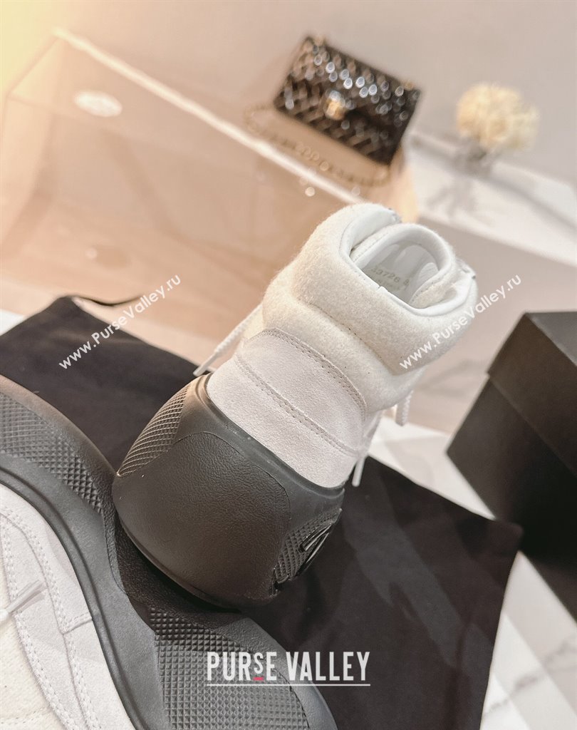 Chanel Calfskin Coco Neige Sneakers G45337 12 2023 (upin-23111412)