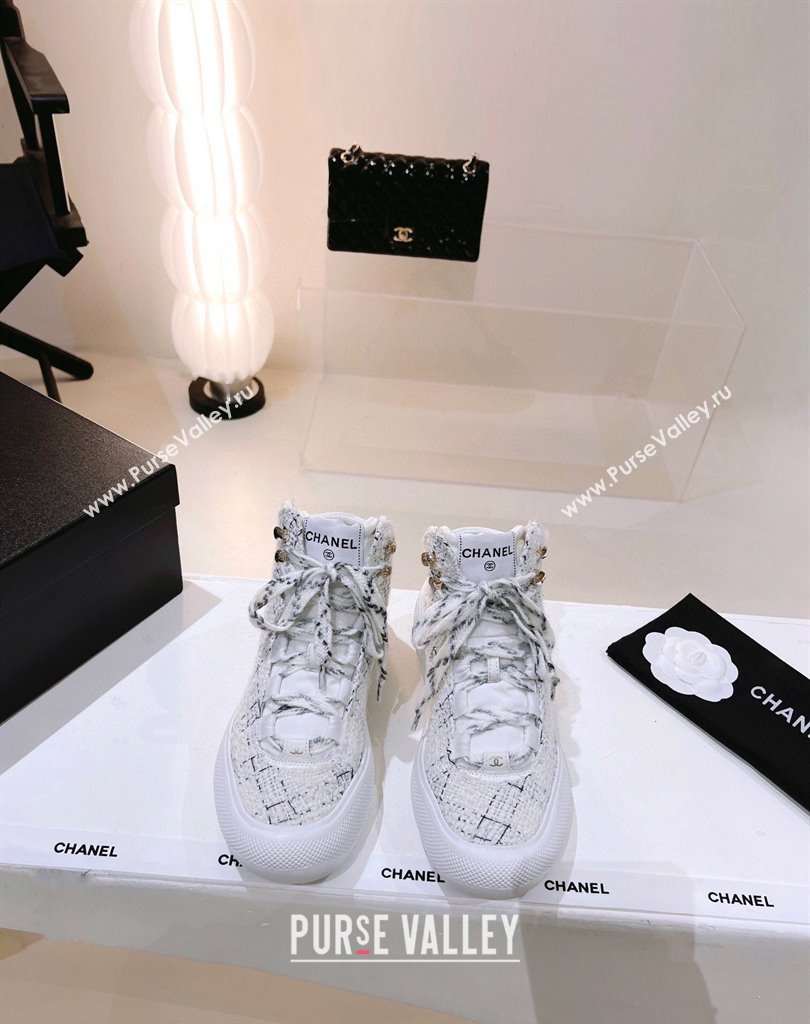 Chanel Calfskin Coco Neige Sneakers G45337 02 2023 (upin-23111402)