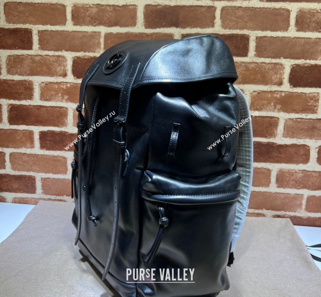 Gucci Backpack with tonal Double G 725657 Leather Black 2023 (dlh-23111441)