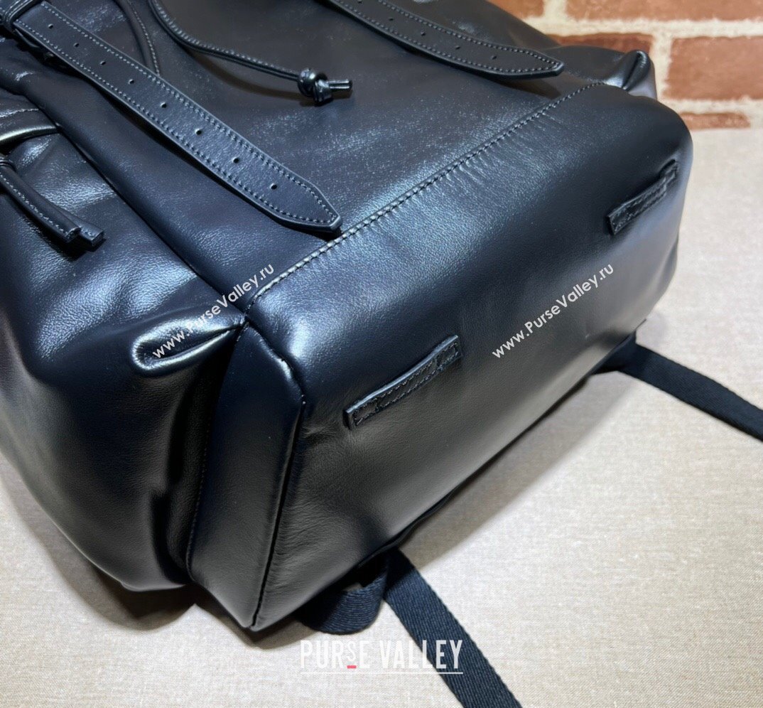 Gucci Backpack with tonal Double G 725657 Leather Black 2023 (dlh-23111441)