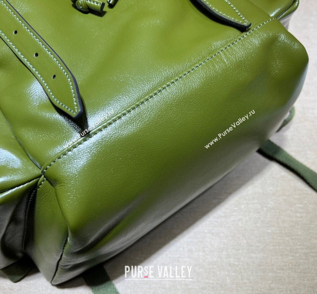 Gucci Backpack with tonal Double G 725657 Leather Green 2023 (dlh-23111442)