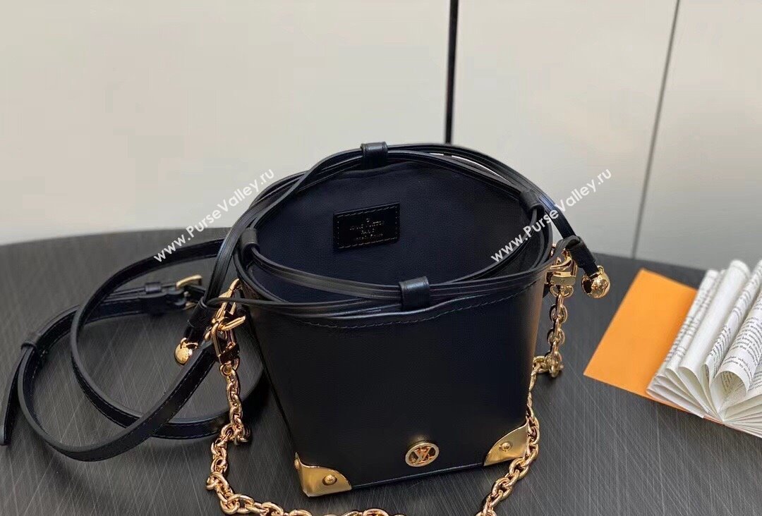 Louis Vuitton LV Charms Noe Purse Bag M82886 Leather Black 2023 (kiki-23111327)