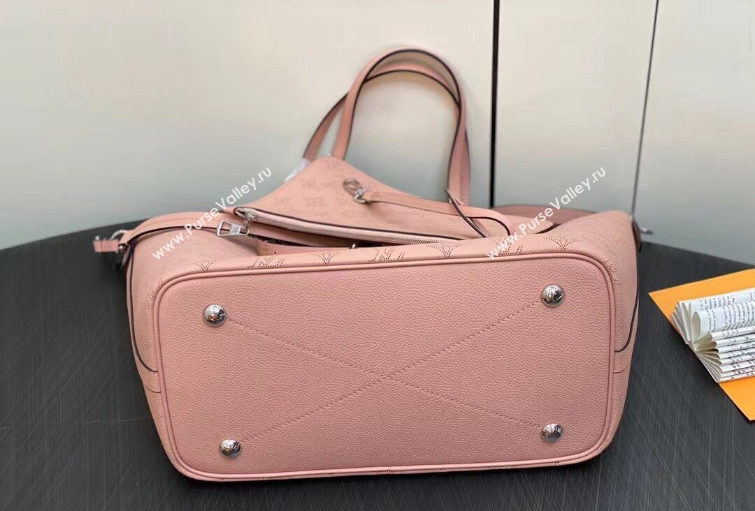 Louis Vuitton Mahina perforated calfskin leather Blossom MM Bag M21851 Rose Jasmin 2023 (kiki-23111345)