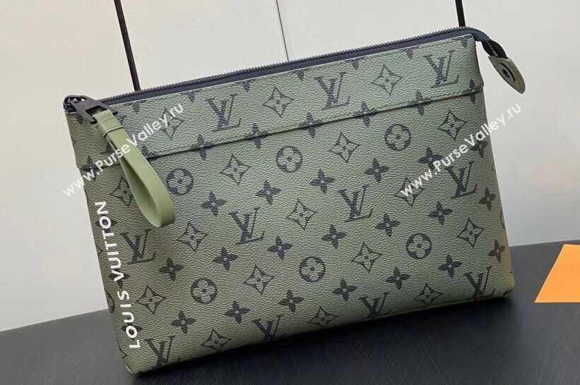 Louis Vuitton Monogram Canvas Pochette Voyage Souple Bag M82800 Khaki Green/Vermillion Red 2023 (kiki-23111312)