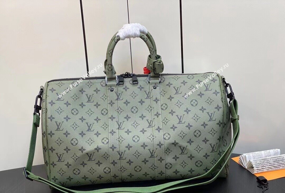 Louis Vuitton Monogram Canvas Keepall Bandoulière 45 Bag M23962 Khaki Green/Vermillion Red 2023 (kiki-23111317)