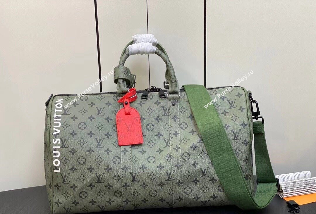 Louis Vuitton Monogram Canvas Keepall Bandoulière 45 Bag M23962 Khaki Green/Vermillion Red 2023 (kiki-23111317)
