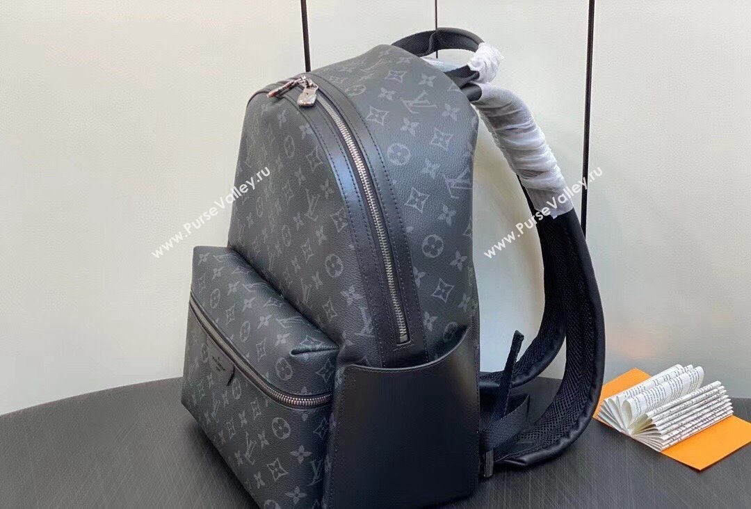 Louis Vuitton Monogram Eclipse Canvas Discovery Backpack PM Bag M22558 2023 (kiki-23111320)