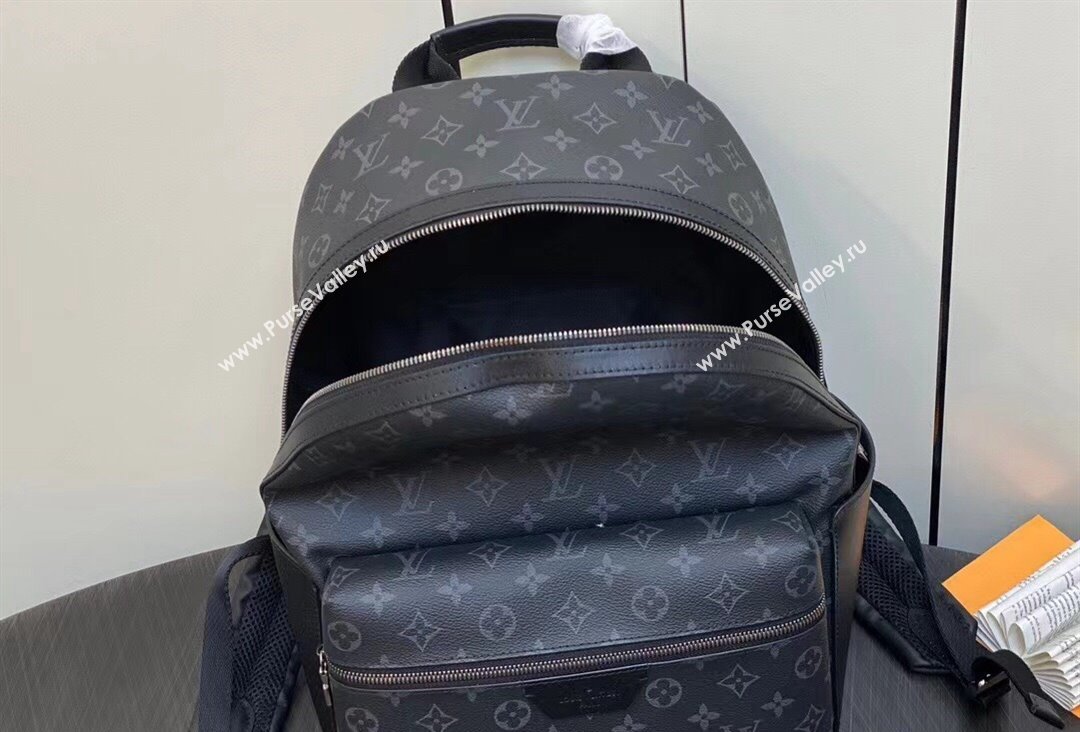 Louis Vuitton Monogram Eclipse Canvas Discovery Backpack PM Bag M22558 2023 (kiki-23111320)