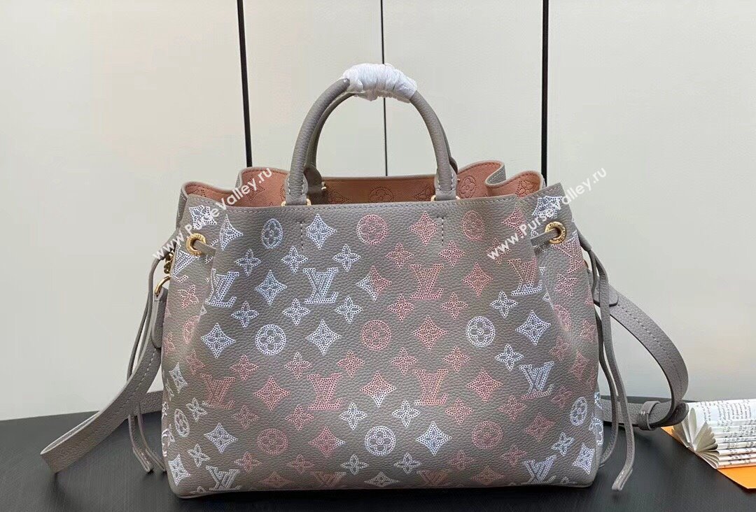 Louis Vuitton Mahina perforated calfskin leather Bella Tote Bag M23395 Flight Mode Gray 2023 (kiki-23111350)