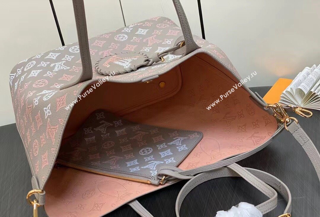 Louis Vuitton Mahina perforated calfskin leather Blossom MM Bag M23387 Flight Mode Gray 2023 (kiki-23111346)