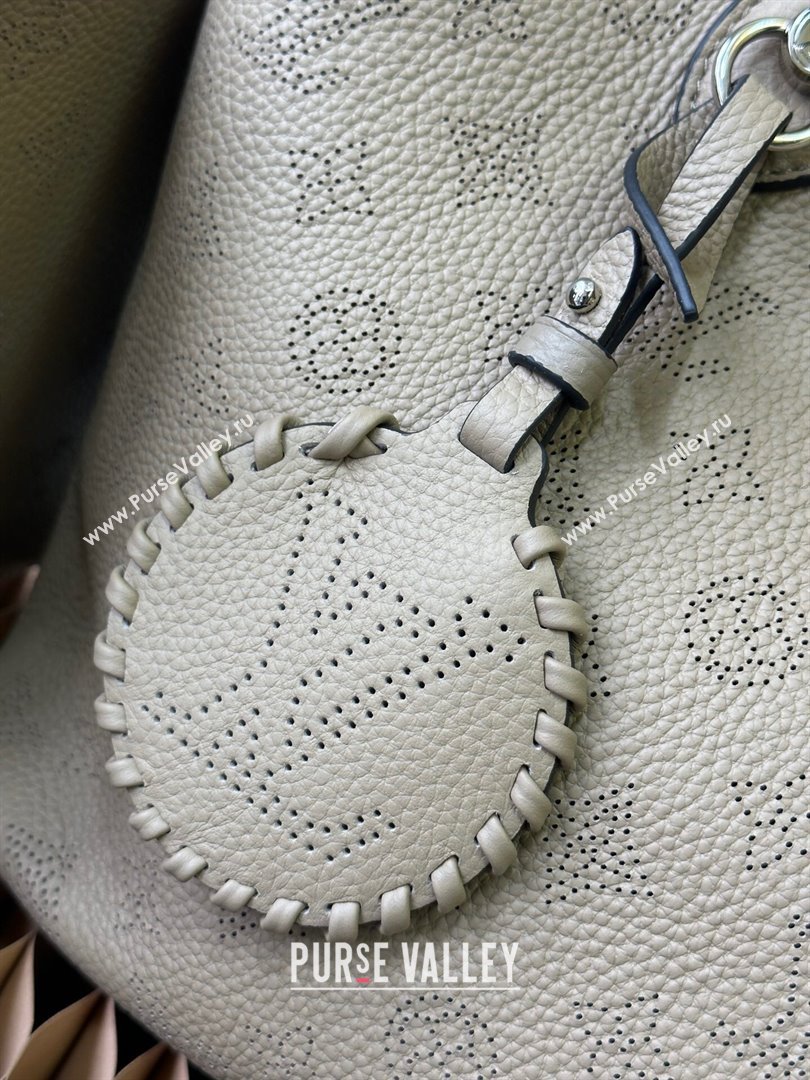 Louis Vuitton Mahina perforated calfskin leather Blossom MM Bag M21852 Galet Beige 2023 (kiki-23111349)
