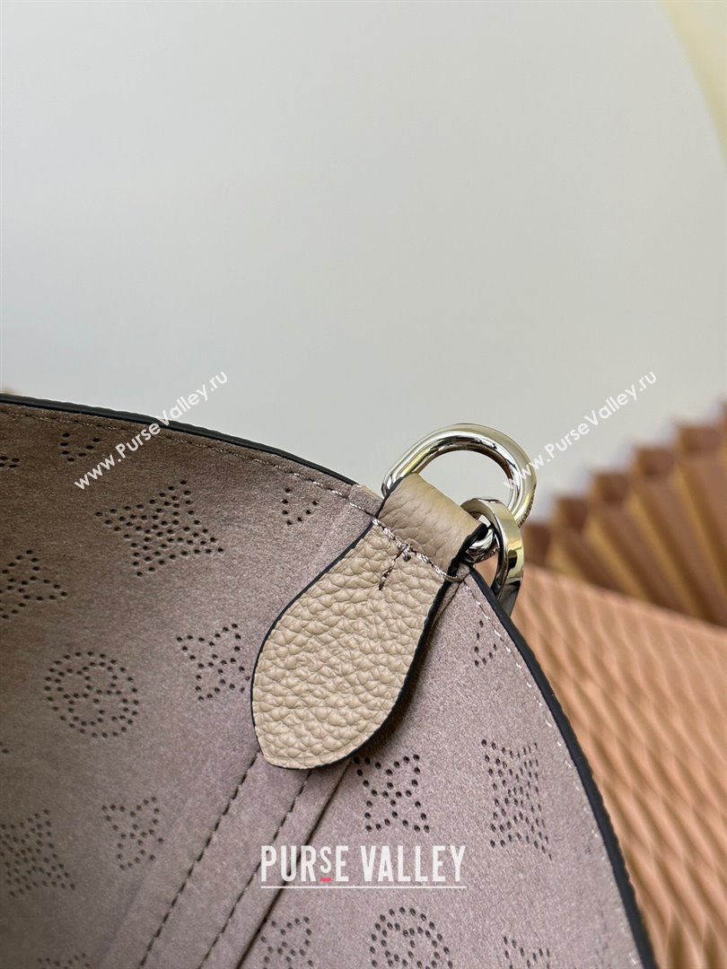 Louis Vuitton Mahina perforated calfskin leather Blossom MM Bag M21852 Galet Beige 2023 (kiki-23111349)