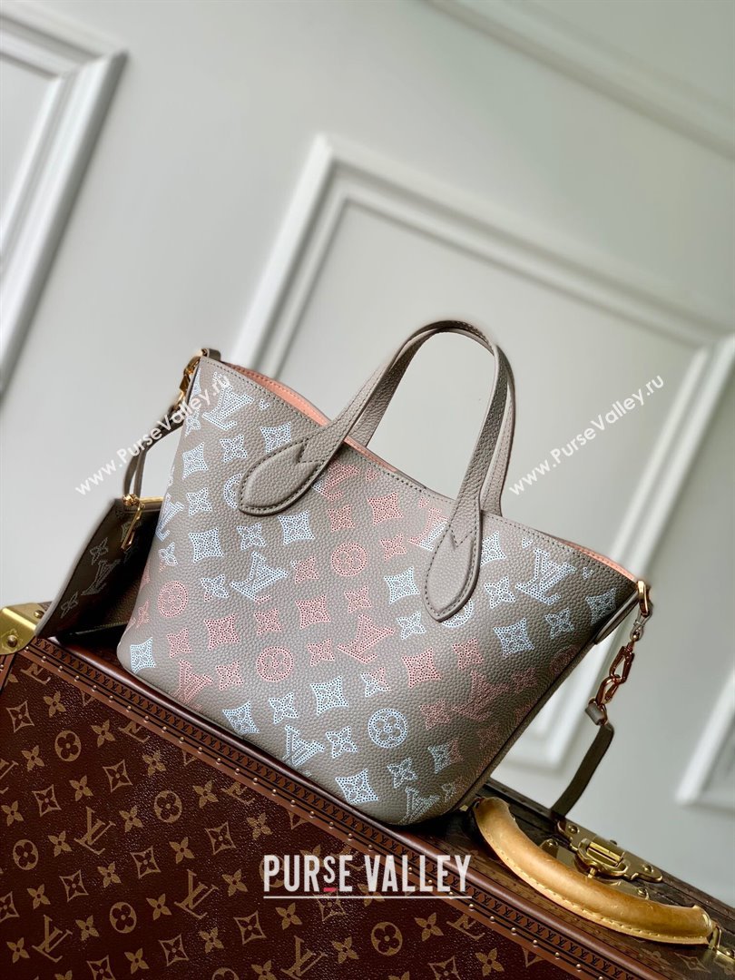 Louis Vuitton Mahina perforated calfskin leather Blossom PM Bag M23758 Flight Mode Gray 2023 (kiki-23111344)