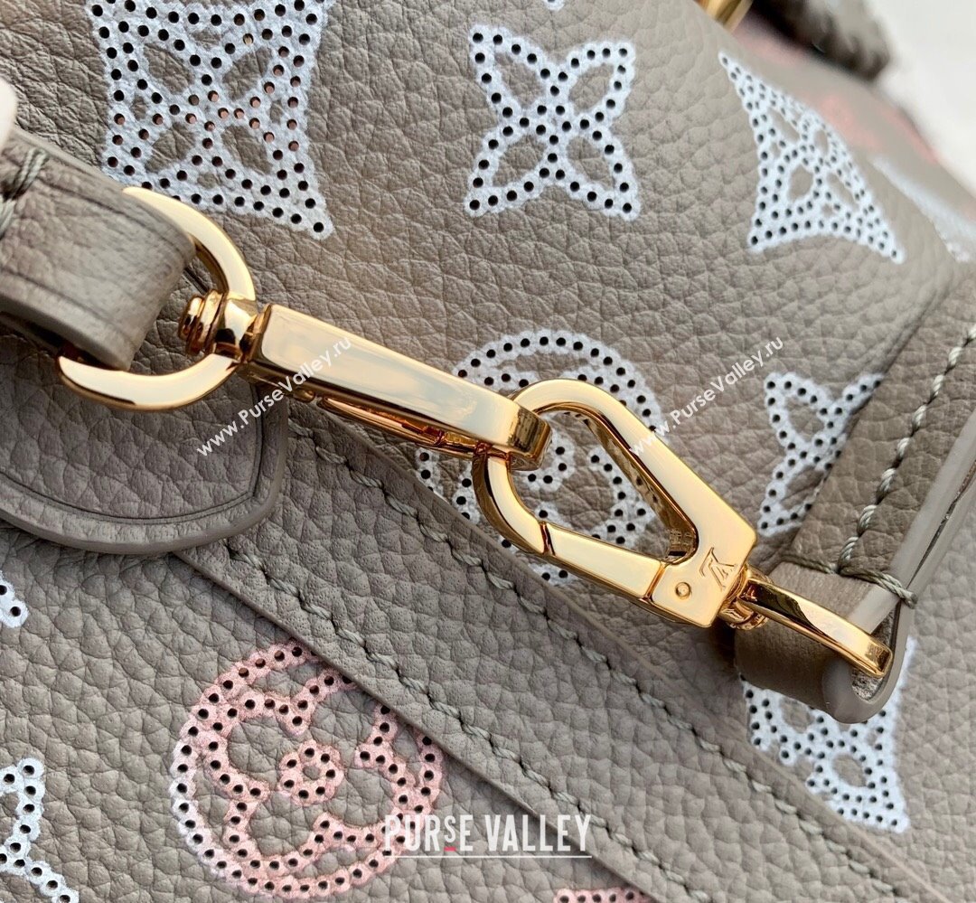 Louis Vuitton Mahina perforated calfskin leather Blossom PM Bag M23758 Flight Mode Gray 2023 (kiki-23111344)