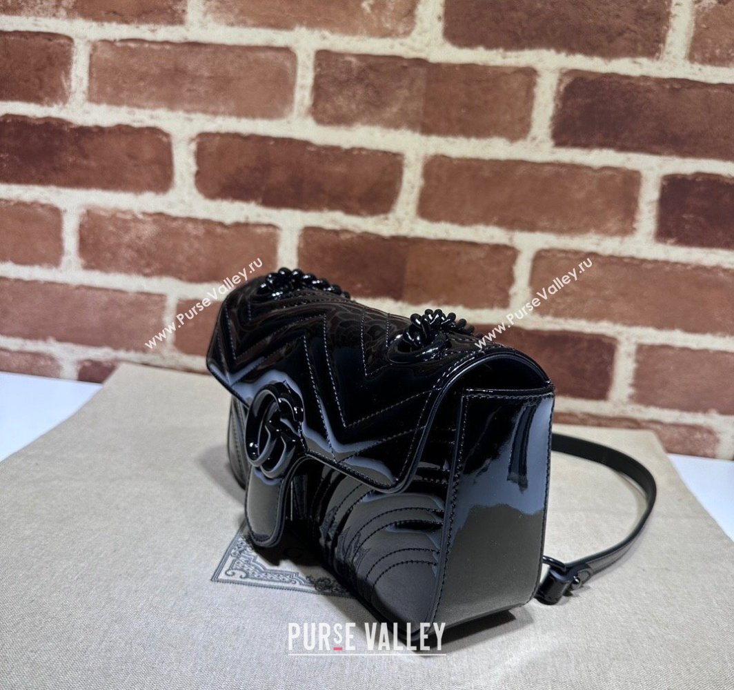 Gucci GG Marmont patent mini shoulder bag 446744 Black 2024 (dlh-23112318)