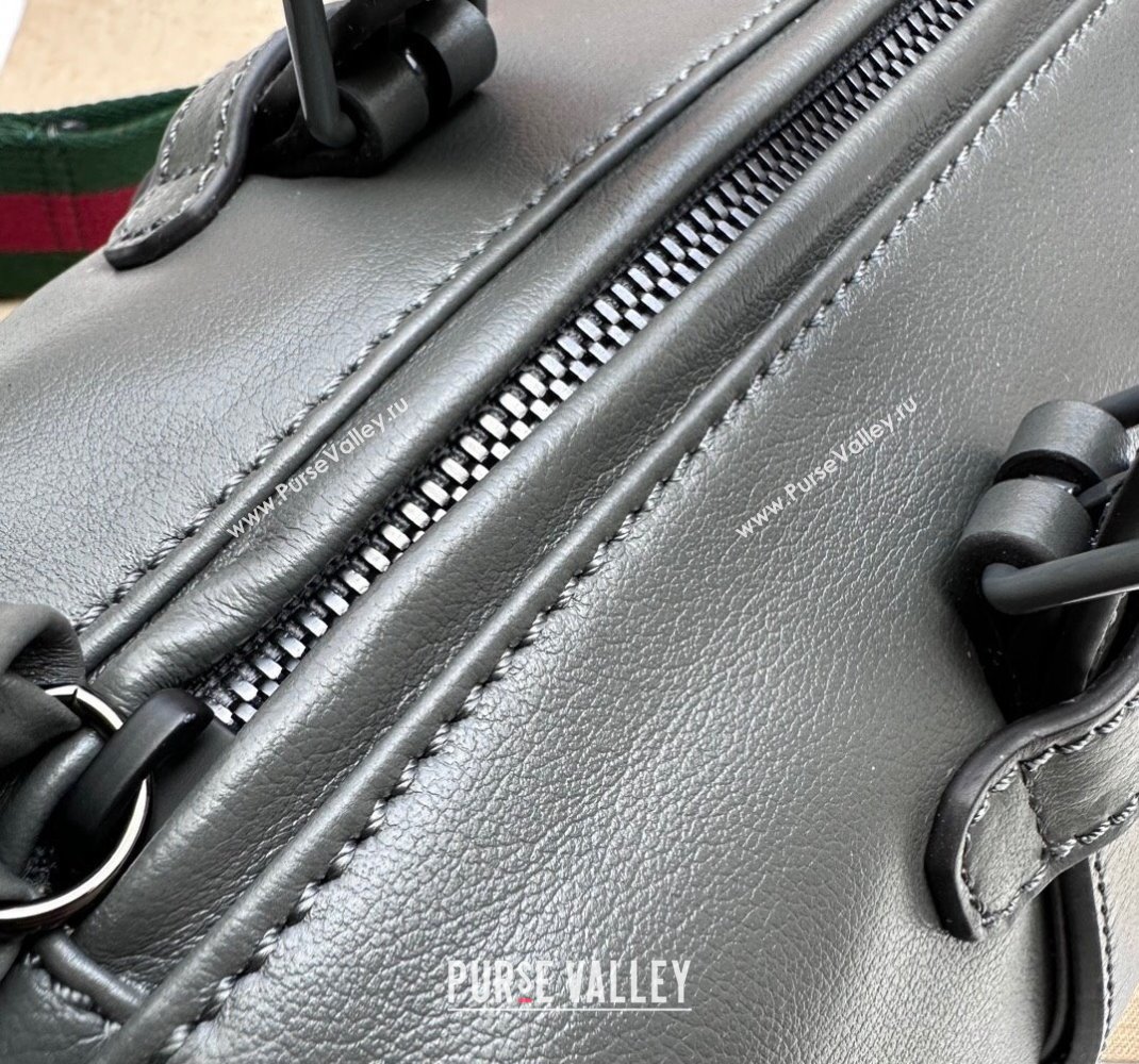 Gucci Small duffle bag with tonal Double G 725701 Leather Gray 2023 (dlh-23111503)