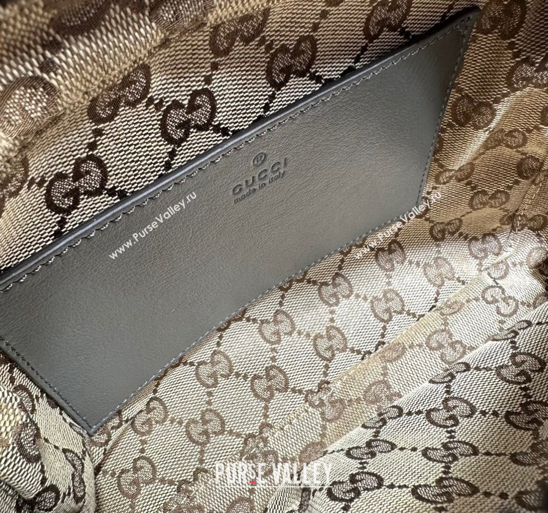 Gucci Shoulder bag with tonal Double G 725696 Leather Gray 2023 (dlh-23111507)