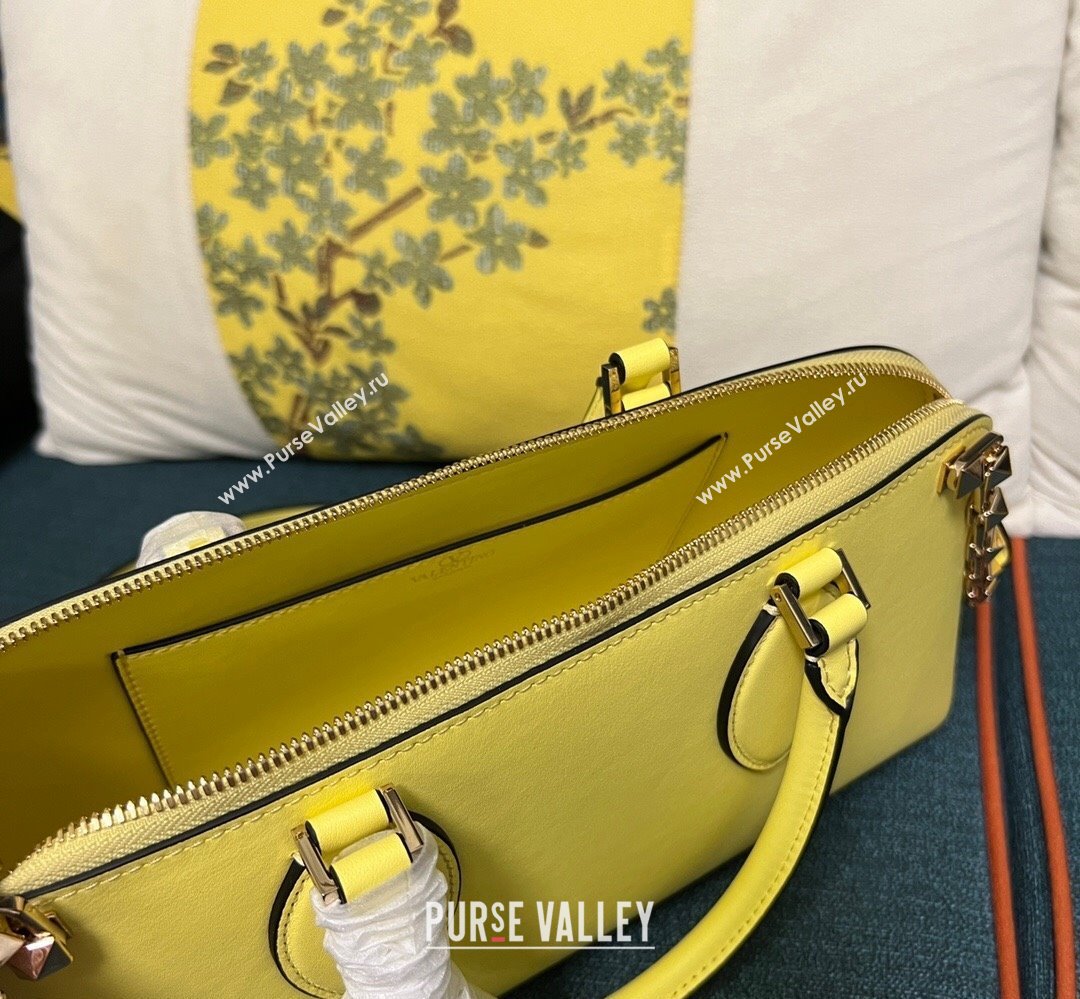 Valentino Rockstud E/W calfskin Large handbag Yellow 2023 (xinyidai-23111609)