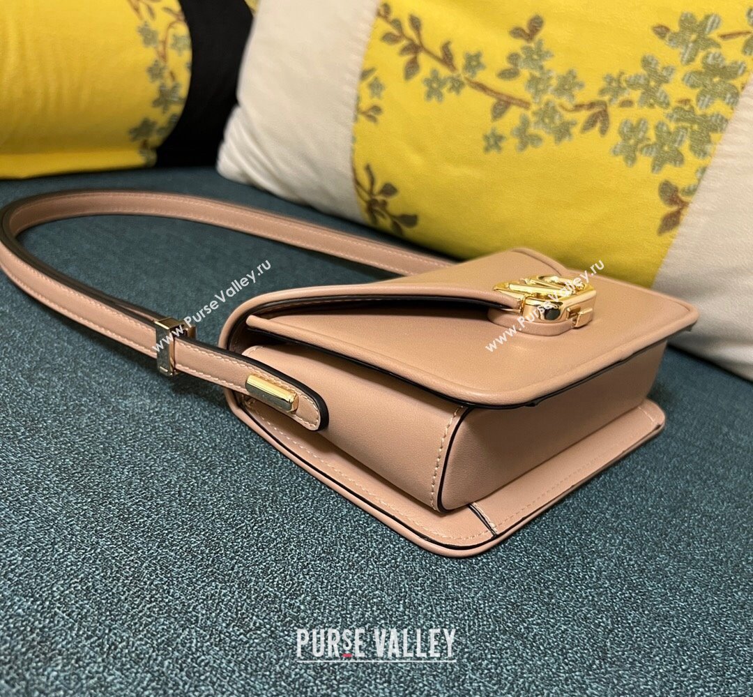Valentino shoulder Letter Small Bag in smooth calfskin Nude 2023 (xinyidai-23111723)