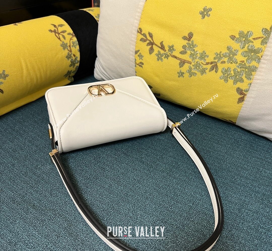 Valentino shoulder Letter Small Bag in smooth calfskin White 2023 (xinyidai-23111722)