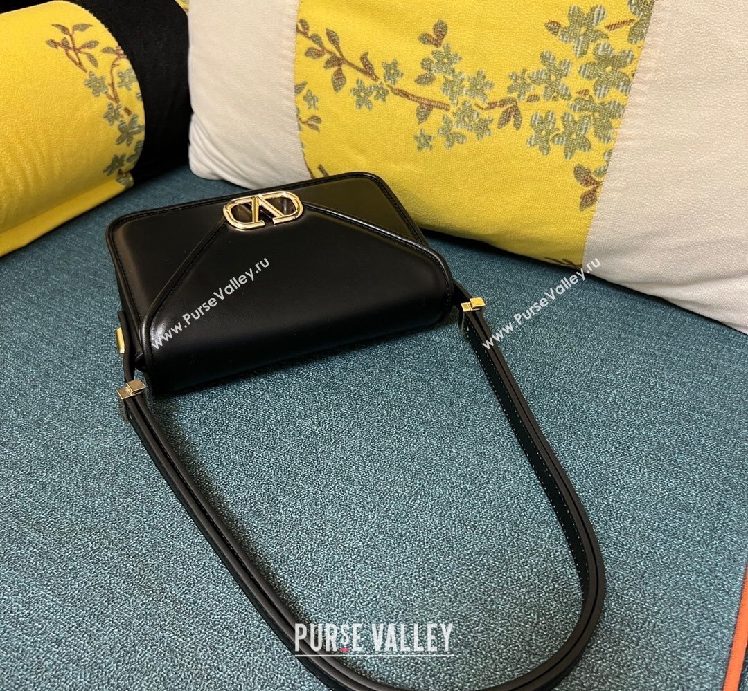 Valentino shoulder Letter Small Bag in smooth calfskin Black 2023 (xinyidai-23111721)
