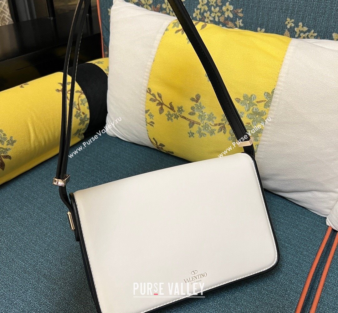 Valentino shoulder Letter Large Bag in smooth calfskin White/Black 2023 (xinyidai-23111719)